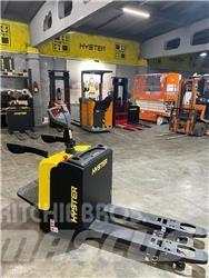 Hyster P2.0UTS 로우 리프터(승강대 포함)