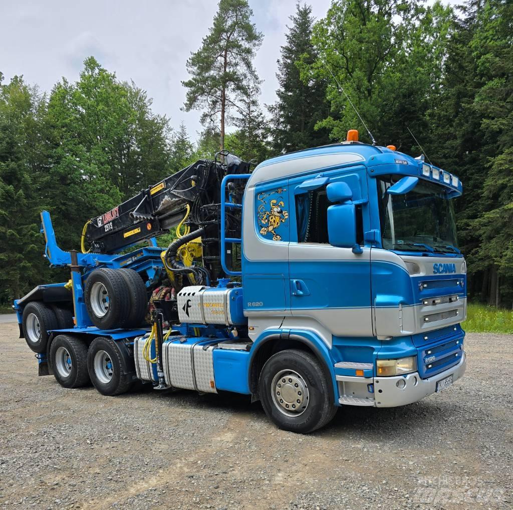 Scania R 620 목재 트럭