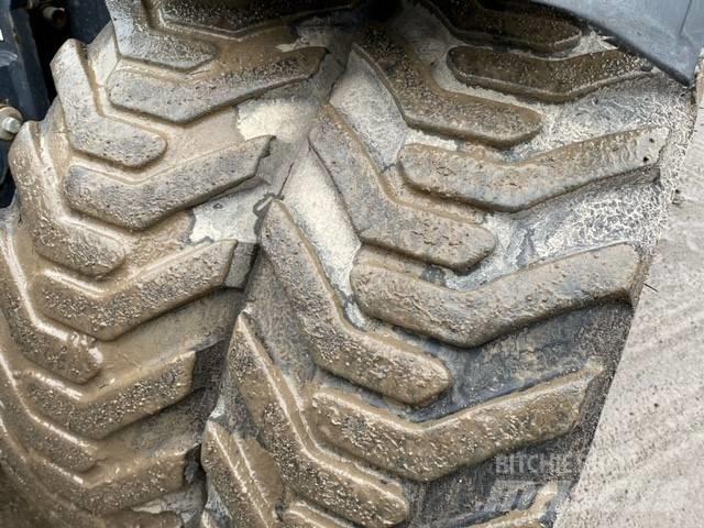 Doosan DX165W-5  휠 굴삭기