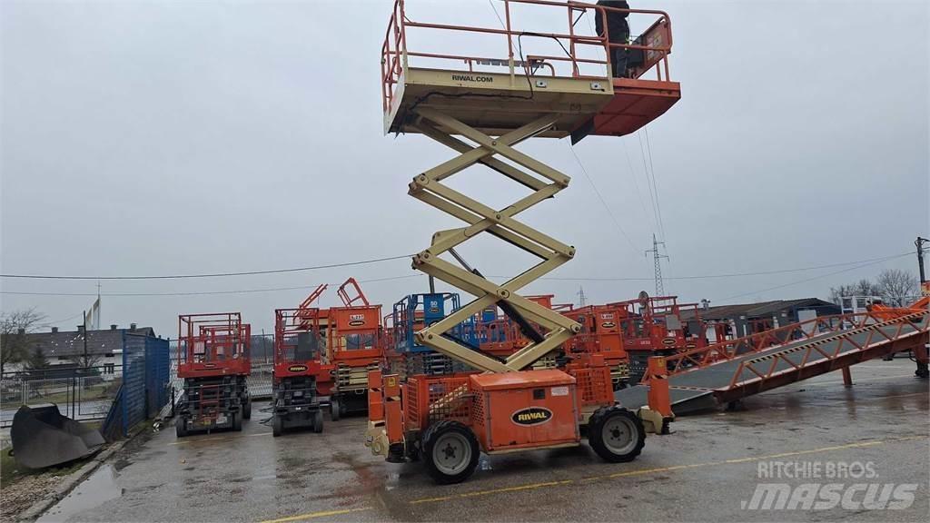 JLG 260MRT B 가위형 리프트