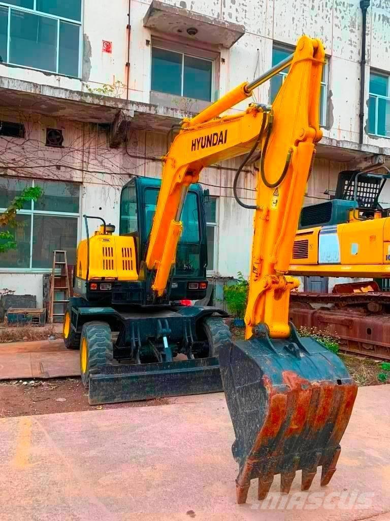 Hyundai Robex 60 W-7  휠 굴삭기