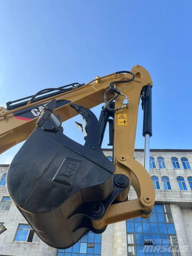 CAT 305.5E2 대형 굴삭기 29톤 이상
