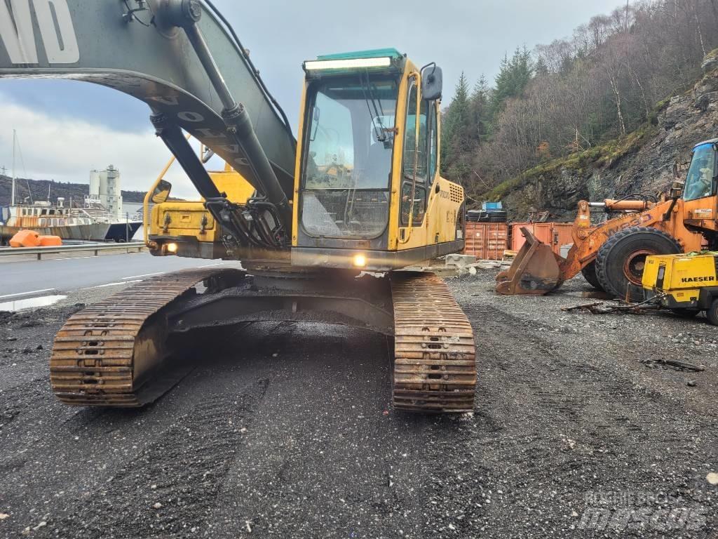 Volvo EC 240 대형 굴삭기 29톤 이상