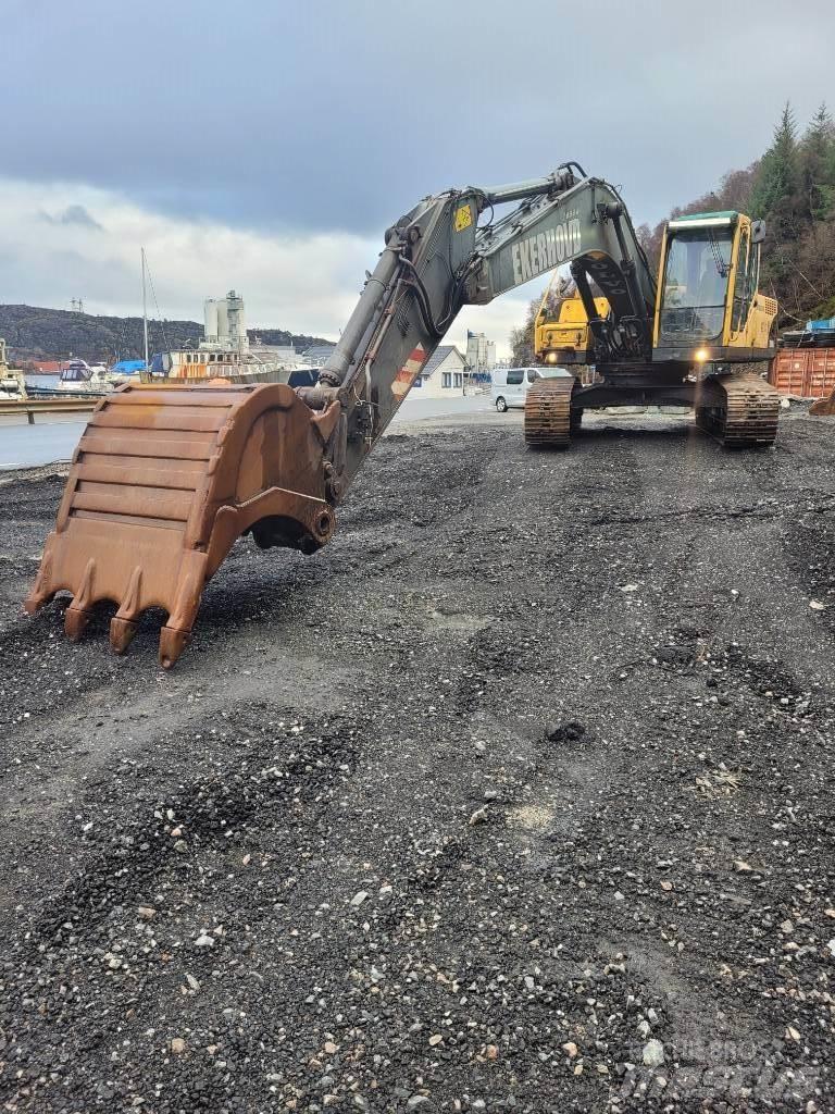 Volvo EC 240 대형 굴삭기 29톤 이상