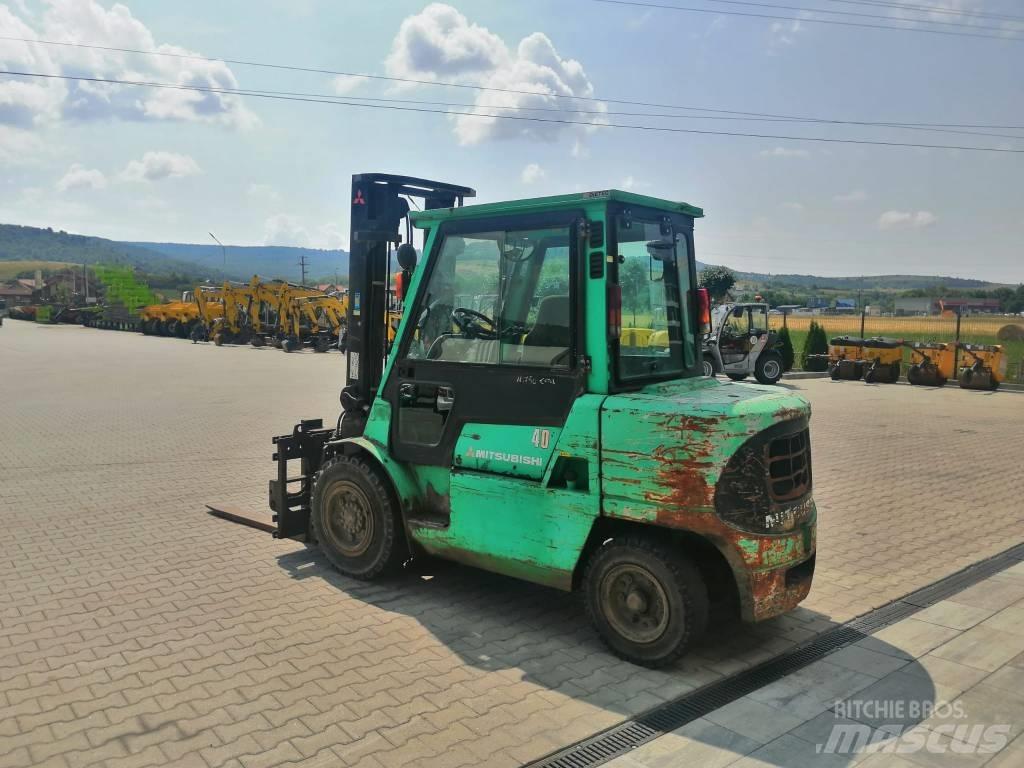 Mitsubishi FD40 디젤 지게차