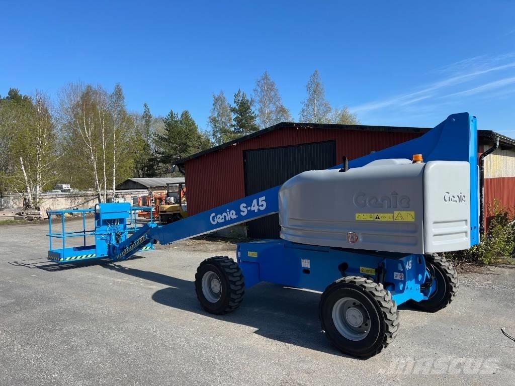 Genie S 45 관절형 전동이동 리프트