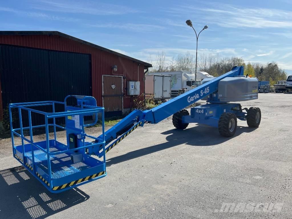 Genie S 45 관절형 전동이동 리프트