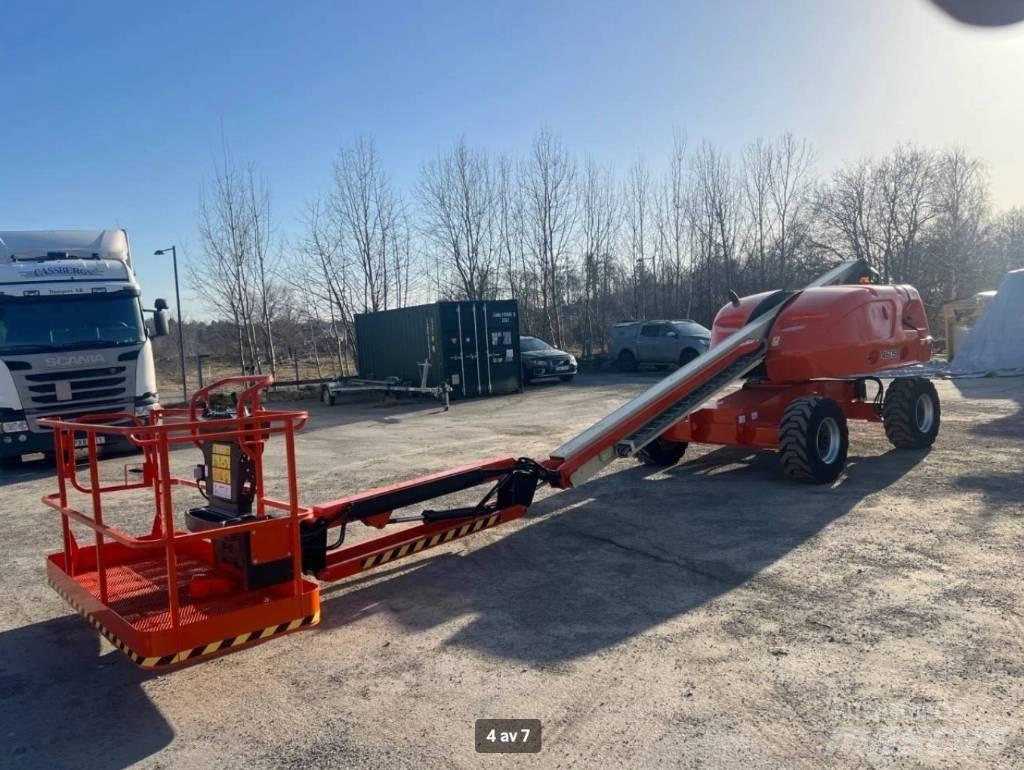 JLG 460 SJ 관절형 전동이동 리프트