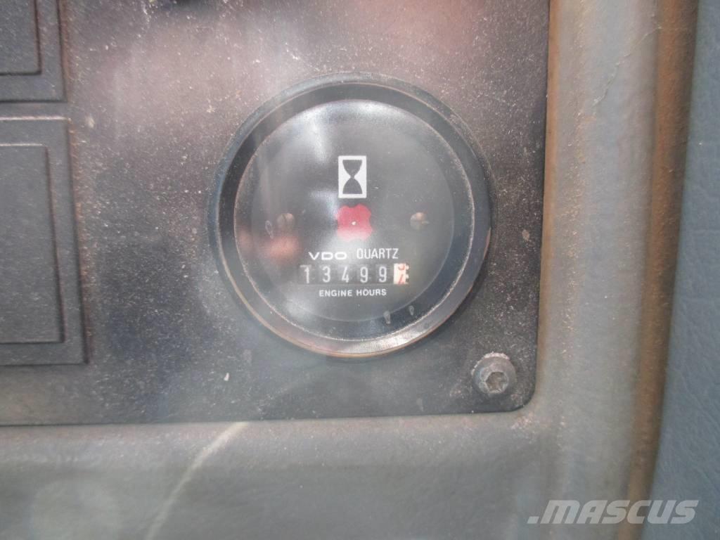 Volvo L 180 E  휠로우더