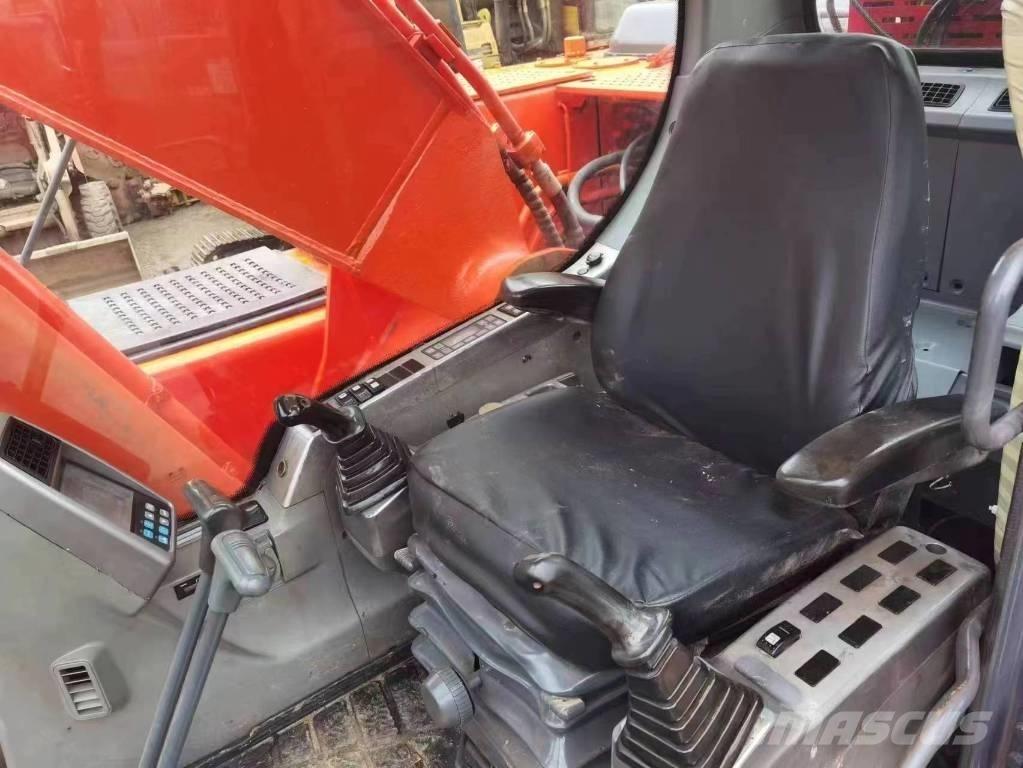 Doosan DH 225 LC-7 대형 굴삭기 29톤 이상