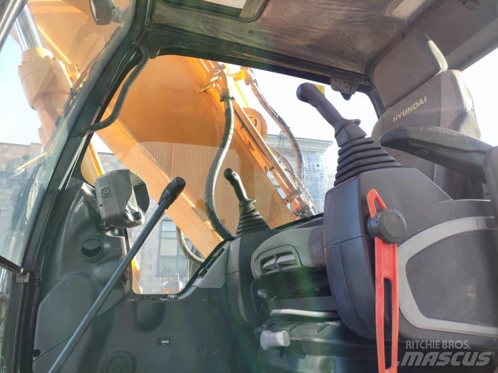 Hyundai R220NLC-9A 대형 굴삭기 29톤 이상