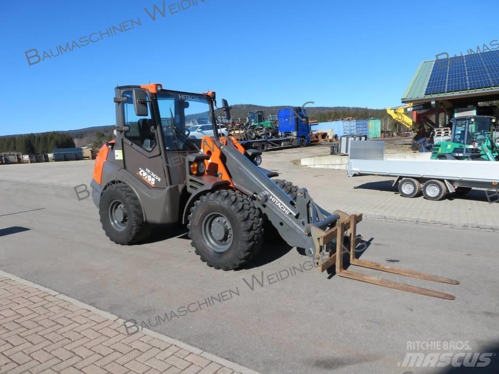 Hitachi ZW 95  휠로우더