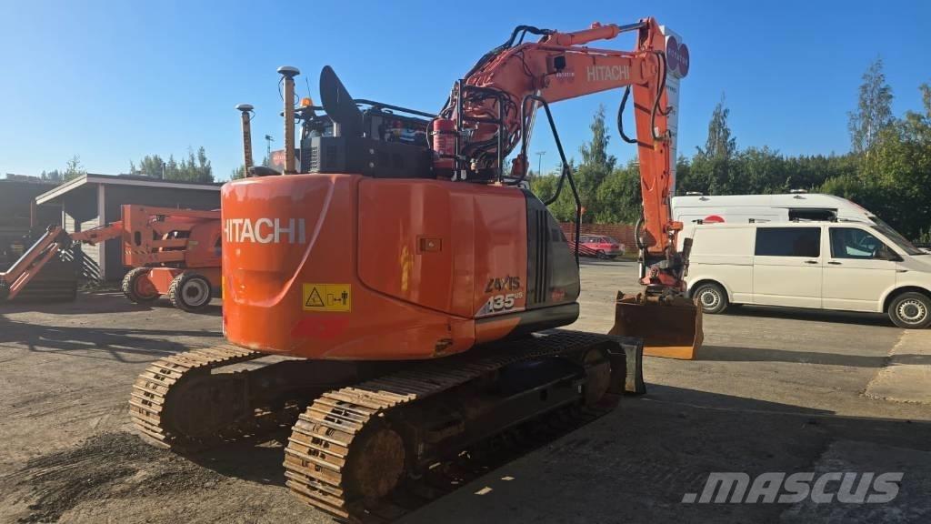Hitachi ZX 135 US-6 대형 굴삭기 29톤 이상