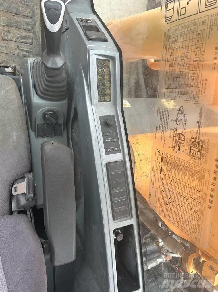 Hyundai R220LC-9S 대형 굴삭기 29톤 이상
