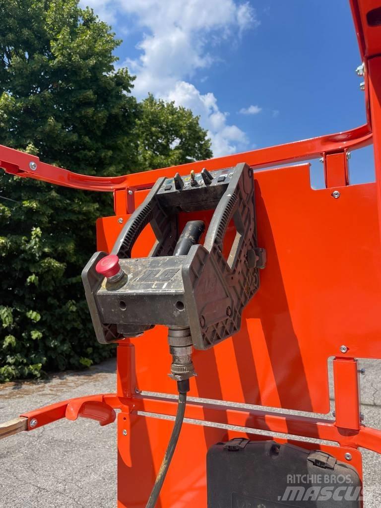 JLG 2030 ES 가위형 리프트