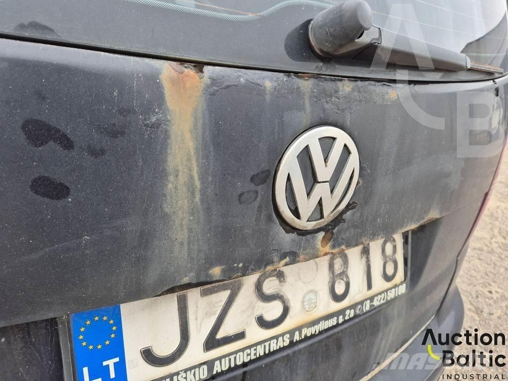 Volkswagen Touran 자동차