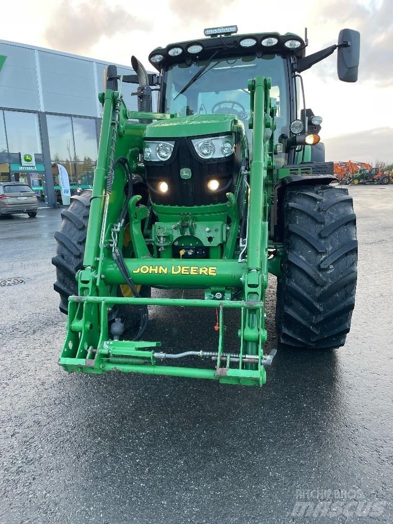 John Deere 6115R 트랙터