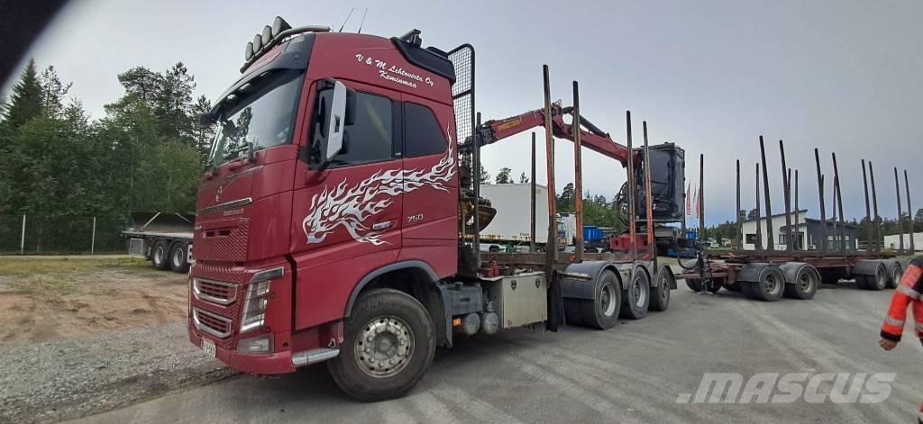 Volvo FH 16 750 목재 트럭