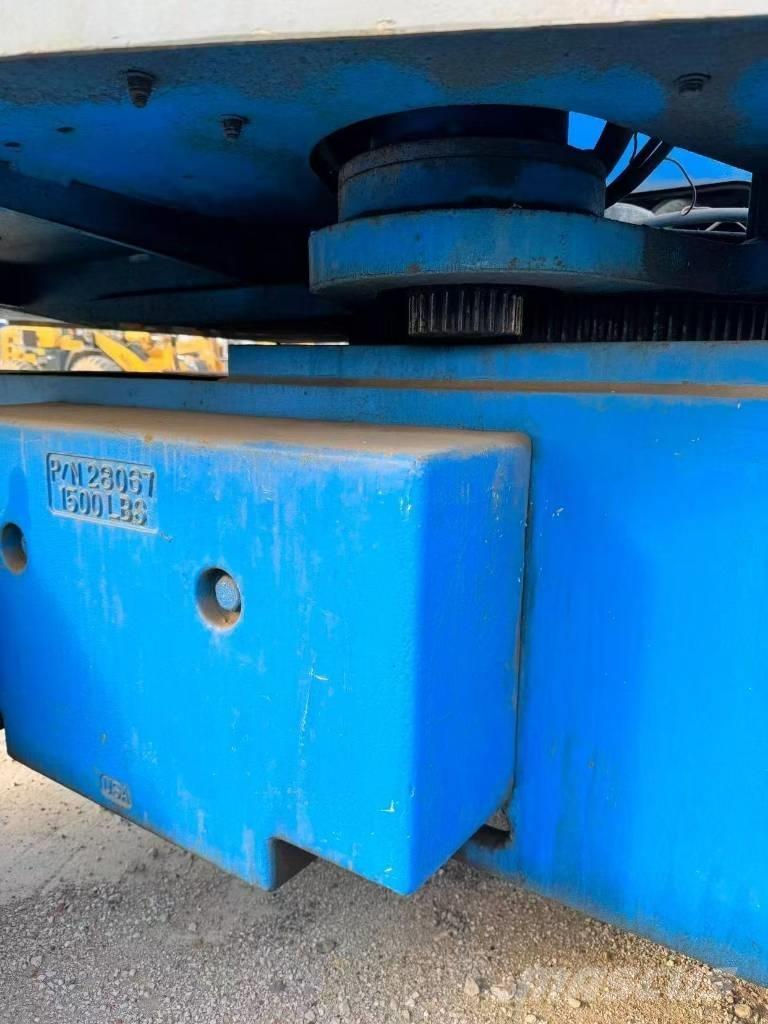 Genie S 60 견인식 전동이동 리프트