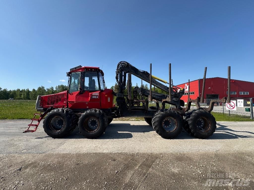 Komatsu 840.4 원목 포워더