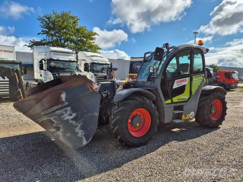 CLAAS Scorpion 7044 농업용 텔레 핸들러