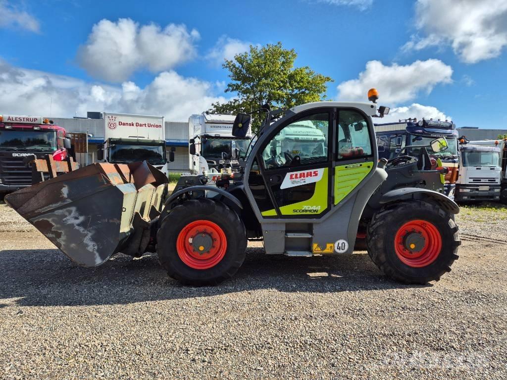 CLAAS Scorpion 7044 농업용 텔레 핸들러