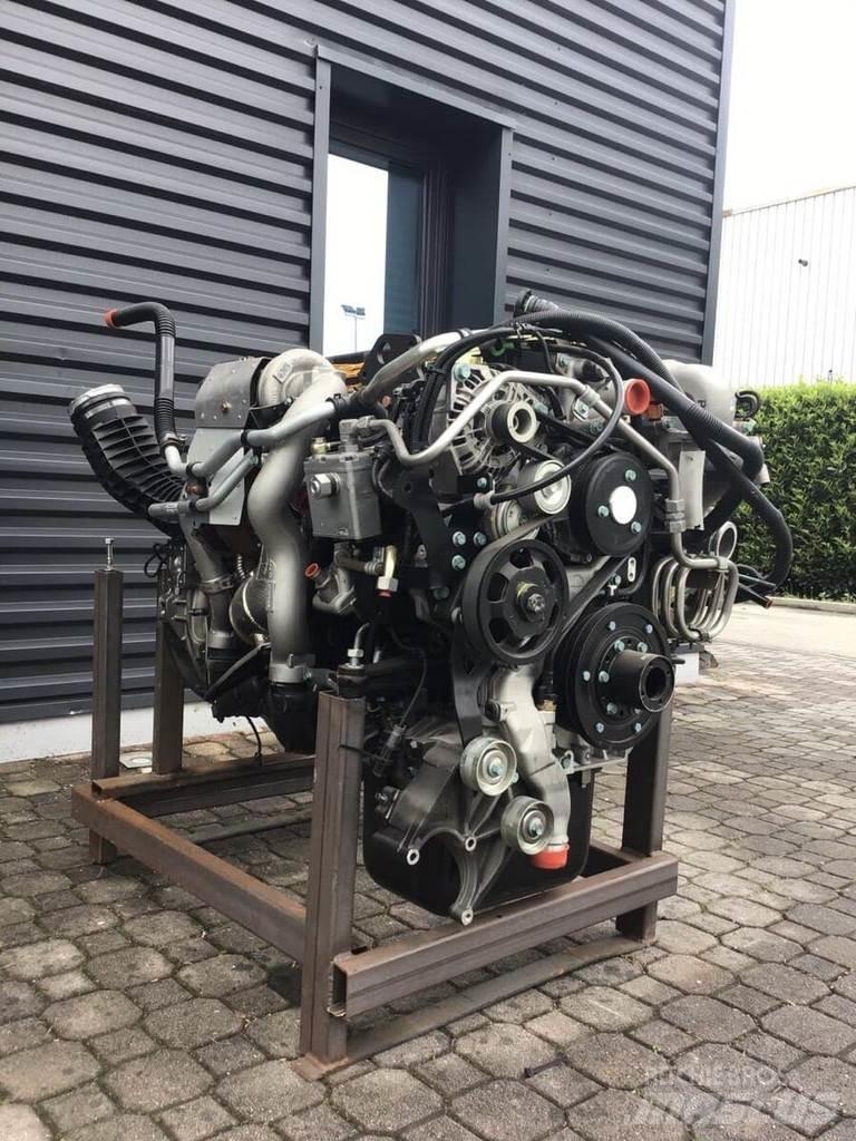MAN D0836 340 hp 엔진