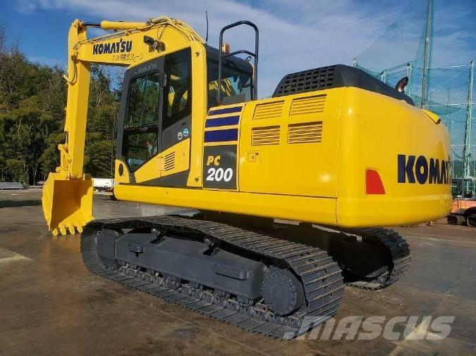 Komatsu PC 200 대형 굴삭기 29톤 이상