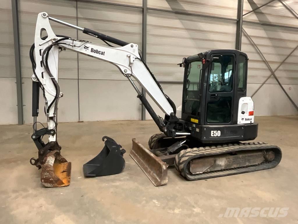 Bobcat E 50 EM 소형 굴삭기 7톤 미만