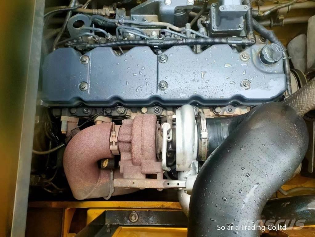 Komatsu FD 160E-8 디젤 지게차
