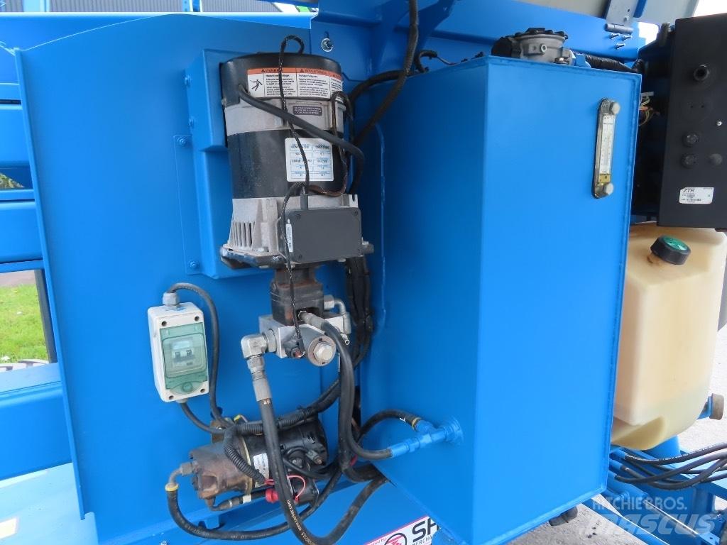 Genie Z 45/25 J 관절형 전동이동 리프트