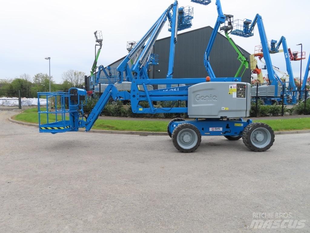 Genie Z 45/25 J 관절형 전동이동 리프트