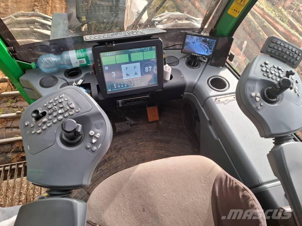 John Deere 1270 G 원목 하베스터