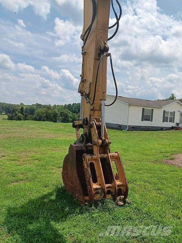 DEERE 160C LC 대형 굴삭기 29톤 이상
