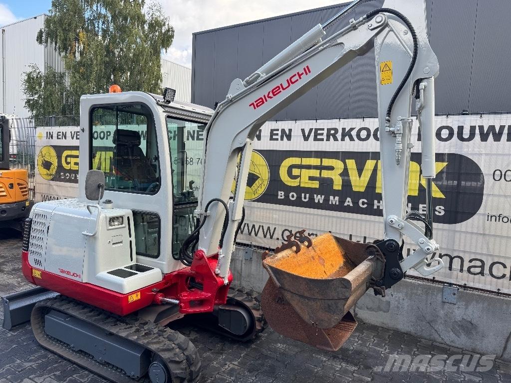 Takeuchi TB125 소형 굴삭기 7톤 미만