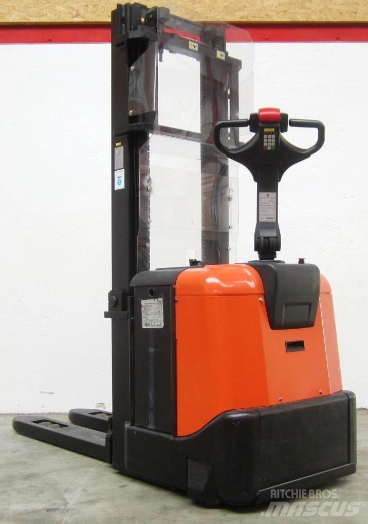 BT SPE 200 포크리프트