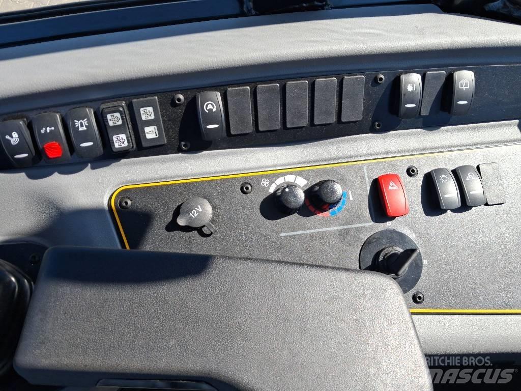 JCB 409  휠로우더