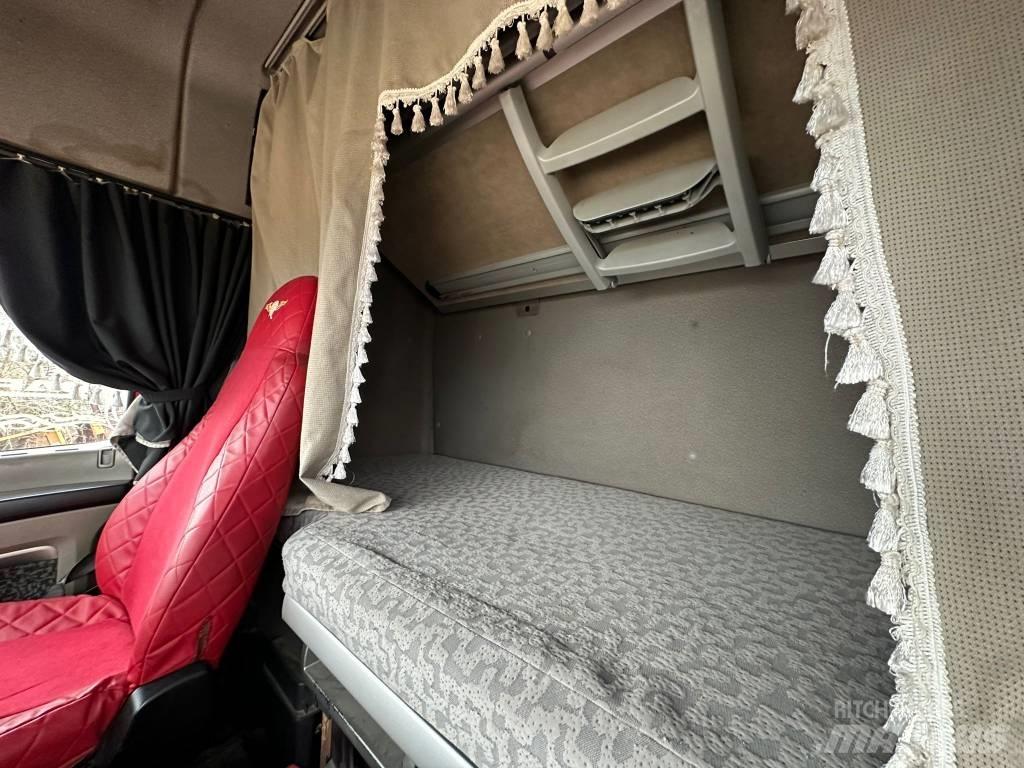 DAF XF105.410 트랙터 유닛
