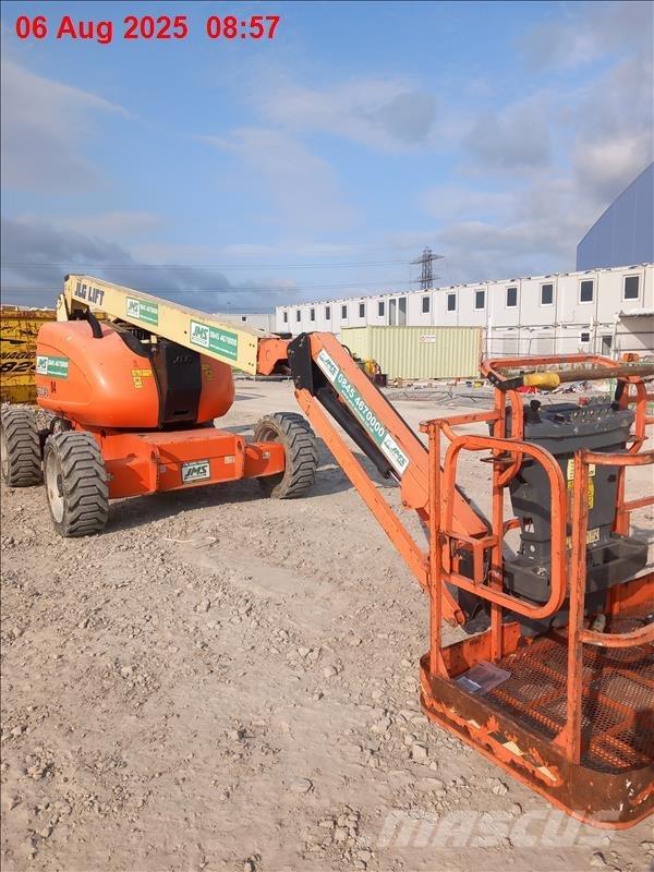 JLG 600 AJ 관절형 전동이동 리프트