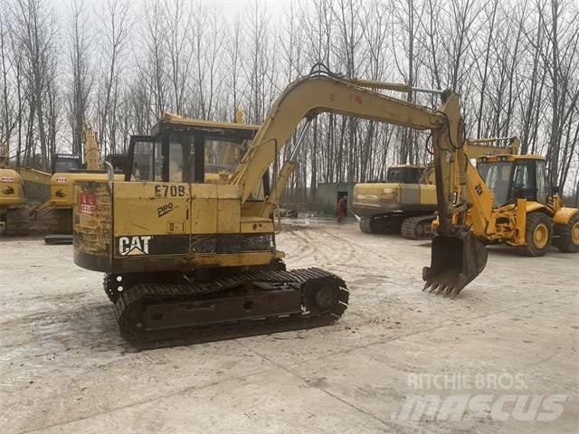 CAT E70B 대형 굴삭기 29톤 이상