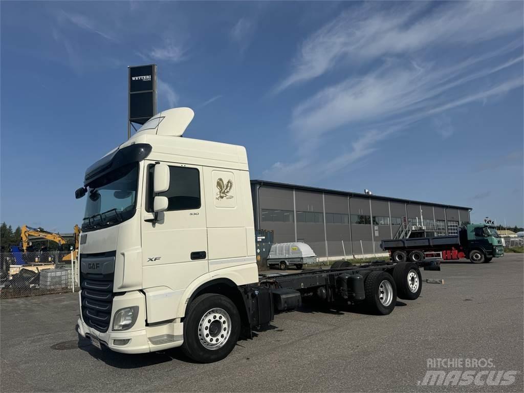 DAF XF 530 FAR 새시 운전실 트럭