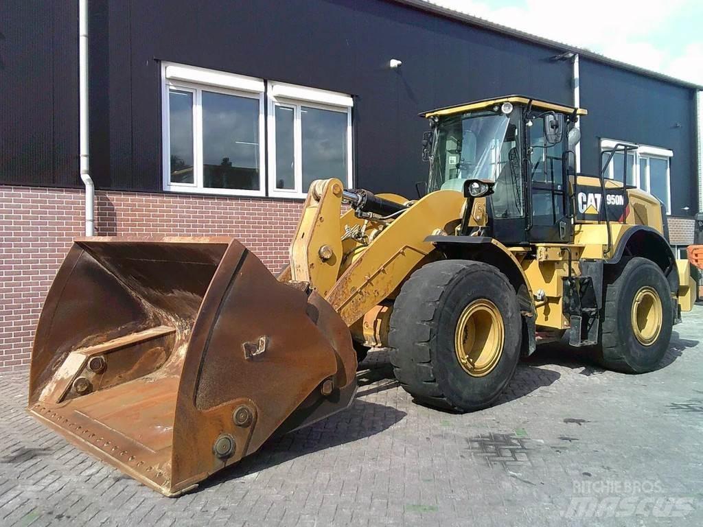 CAT 950M  휠로우더