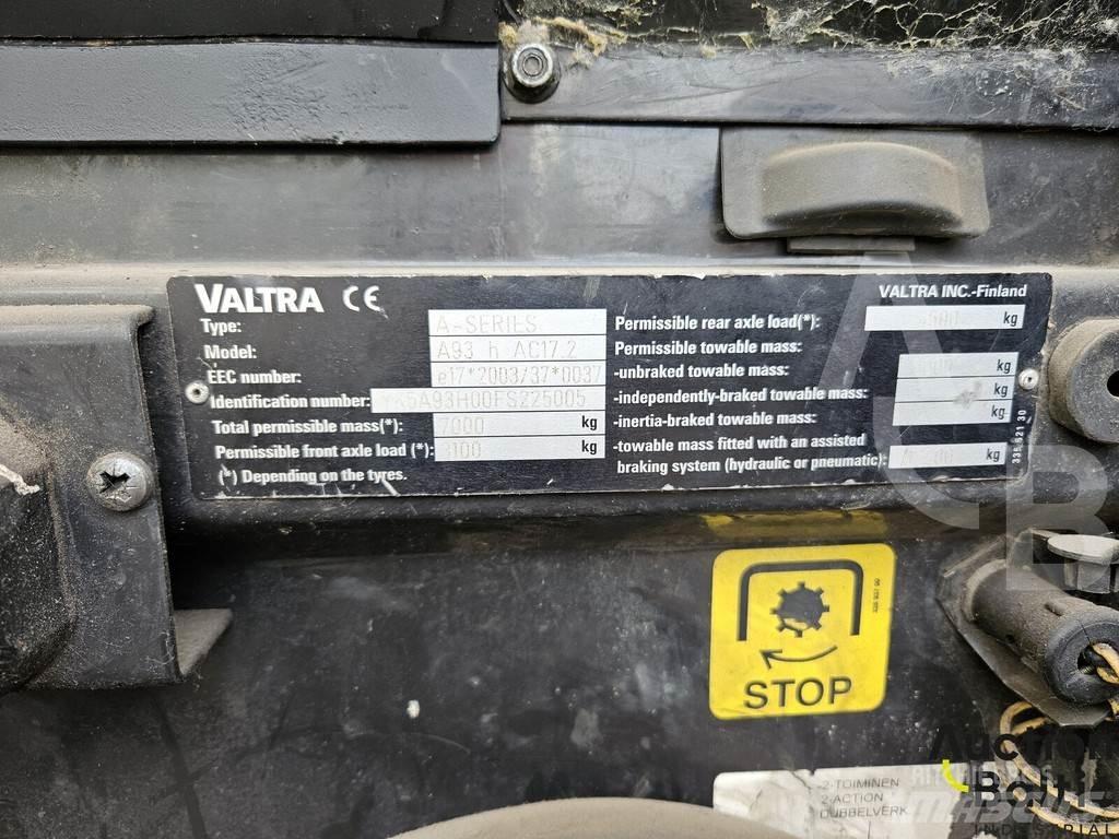 Valtra A 93H 트랙터