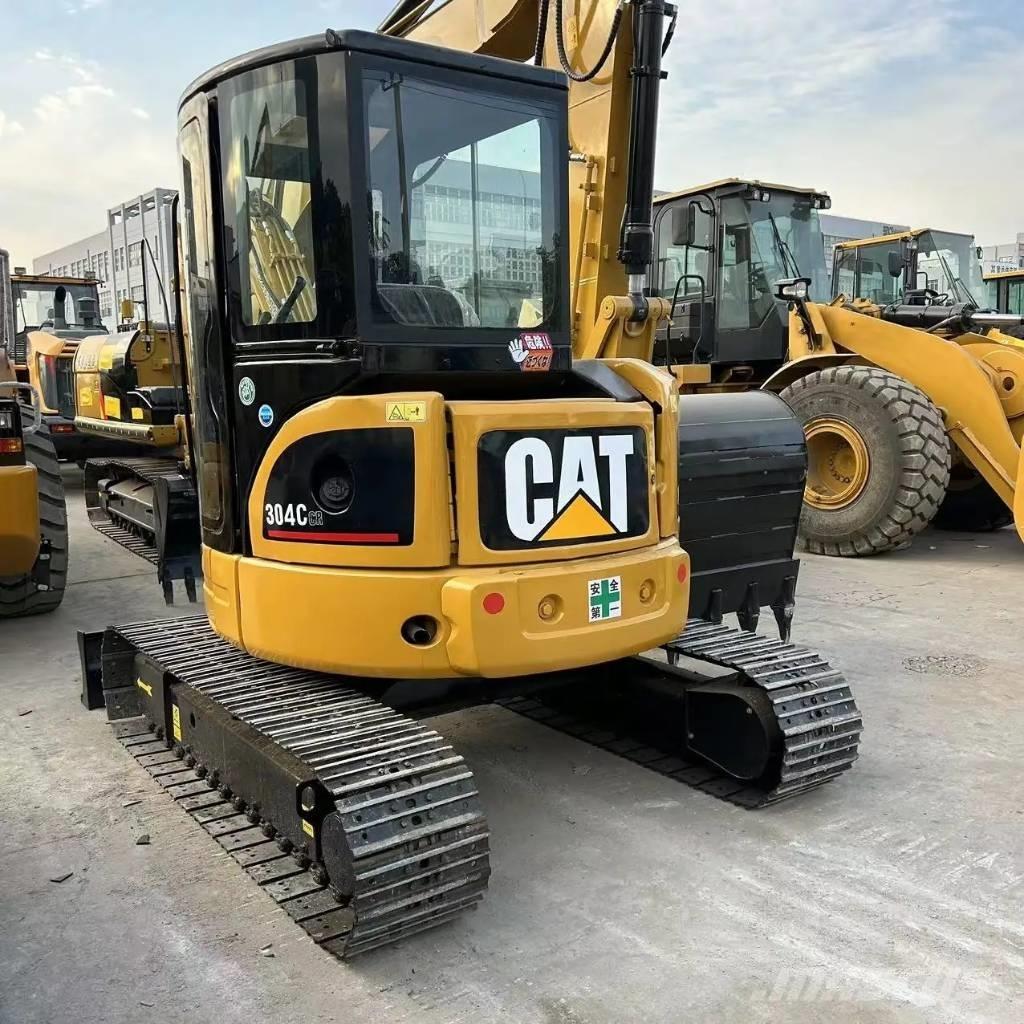 CAT 304C CR 소형 굴삭기 7톤 미만