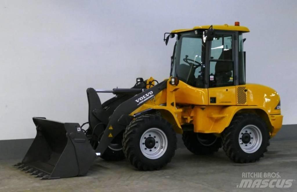 Volvo L 35 B - Z - 4x4  휠로우더
