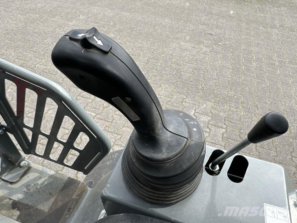 Weidemann 1160  휠로우더