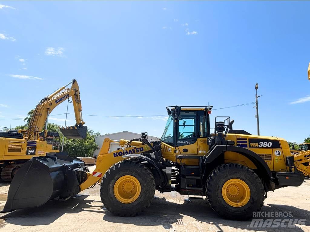Komatsu WA380-8E0  휠로우더