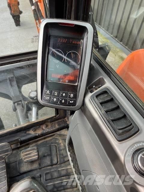 Doosan 85 중형굴삭기 7톤-28톤