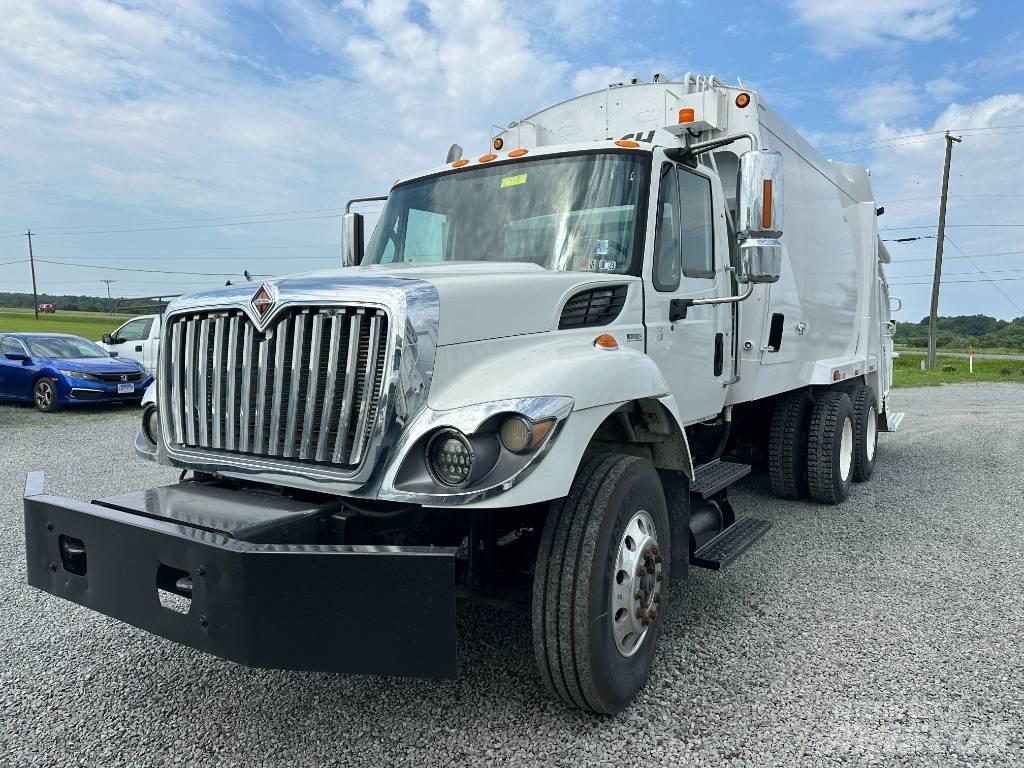 International 7400 폐기물 수거 트럭