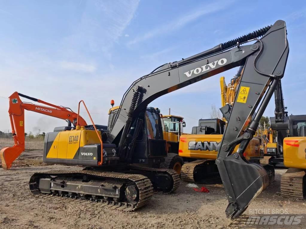 Volvo EC 140 대형 굴삭기 29톤 이상
